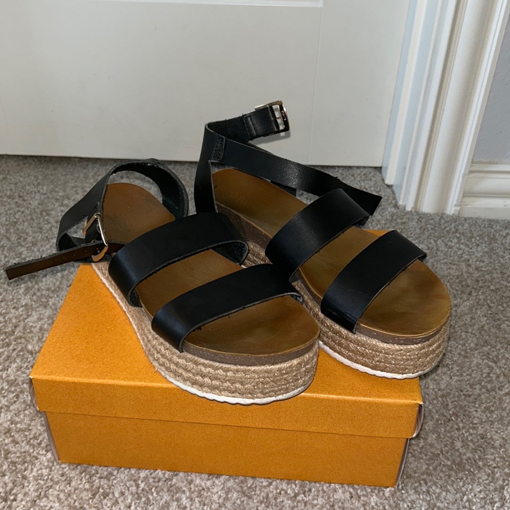 Stylish Platform Sandals